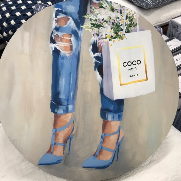 Meet your Posher, Sara - Picture 1 of 1